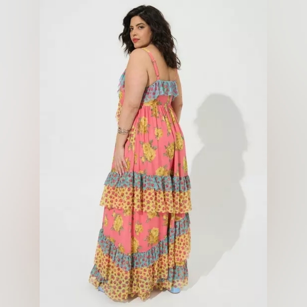 š Betsy Johnson X Torrid Mesh Ruffle Maxi (Torrid 00) - Picture 10 of 14